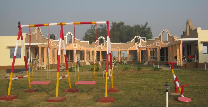 Aqua Marina Drive Inn